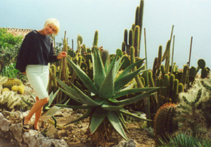 Liz with aloe vera